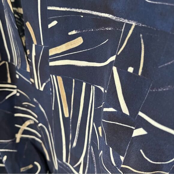 St. John 100% Silk Long Sleeve Faux Wrap Mini Dress, Artistic Pattern Blue S NWT - Picture 9 of 9